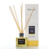 Wild-Gorse-diffuser-verpakking-en-glas wild gorse geurstokjes reed diffuser verpakking the highland soap company