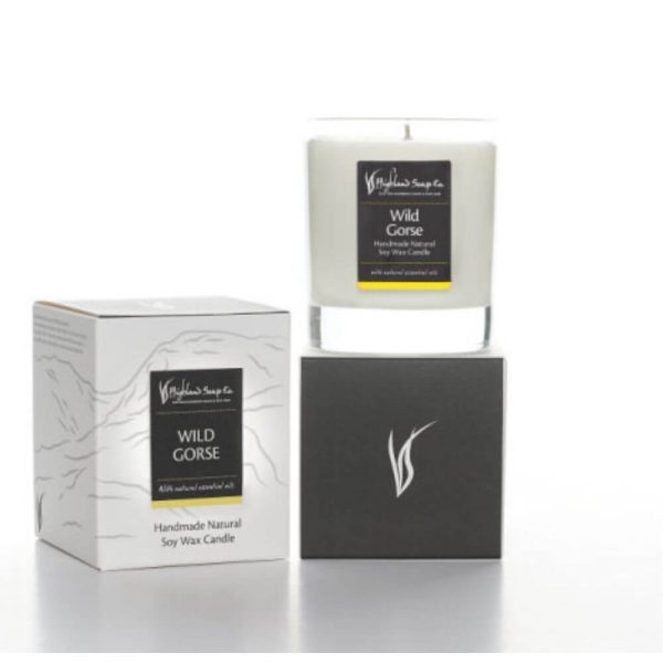 Wild-Gorse-geurkaars-verpakking wild gorse geurkaars met verpakking sojawas the highland soap company