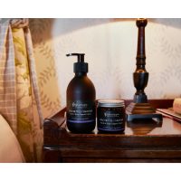 wild nettle heather lotion en creme bij nachtkastje highland soap company