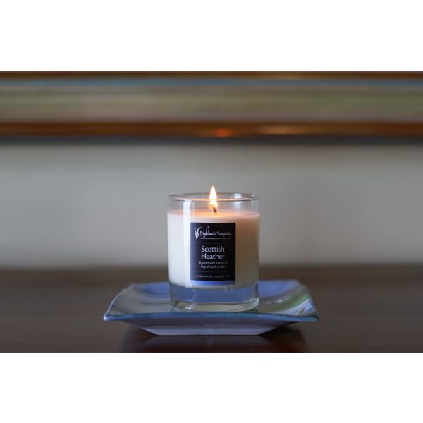 dhgfj scottish heather geurkaars sojawas brandend highland soap company
