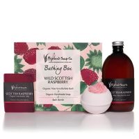 wild-scottish-raspberry-bathing-box Wild Scottish Raspberry Bad Cadeau Box - badschuim zeep en badbal
