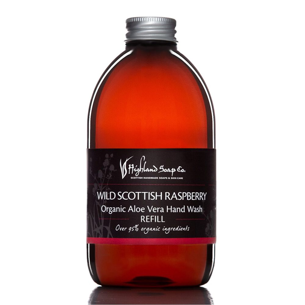 Wild Scottish Raspberry navulling handzeep 1 liter – wit Wild Scottish Raspberry navulling handzeep 1 liter van The Highland Soap Company op een witte achtergrond