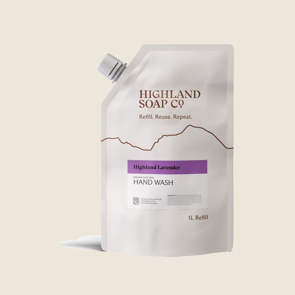 De nieuwe navulzak van een liter Highland Lavender handzeep